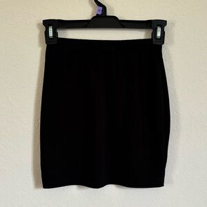 Women’s Black Bodycon Mini Skirt. Size XS